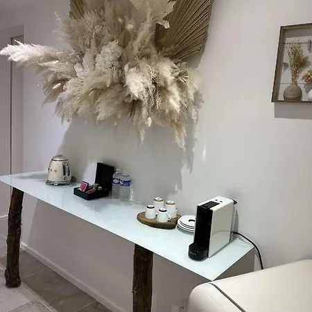 Appartement Jacuzzi Prive Avignon Exterior photo